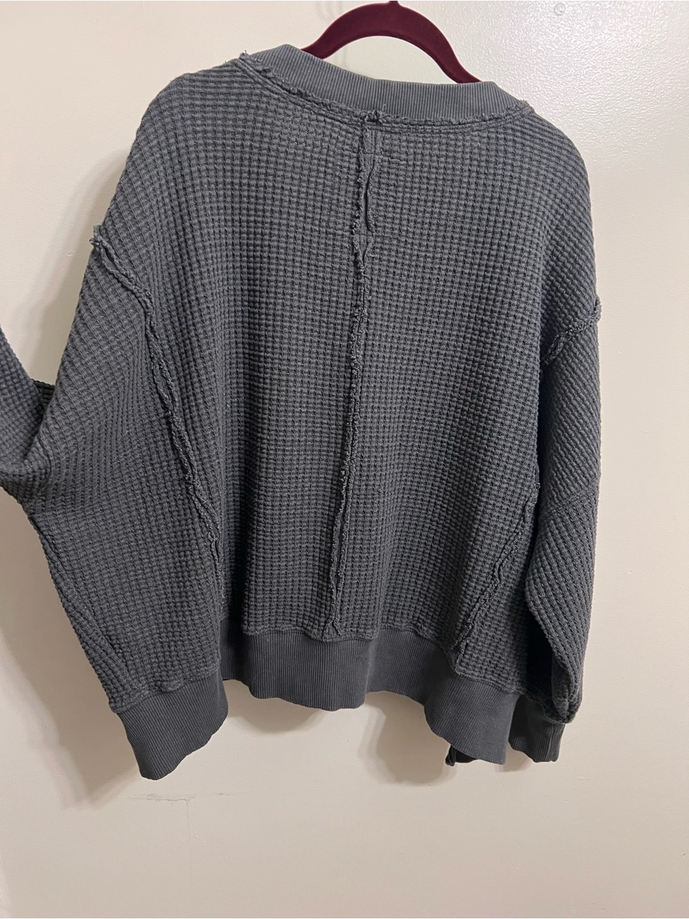 American Eagle Oversized Big Hug Waffle Sweatshirt XL V Neck Slouchy Distressed - Picture 12 of 13